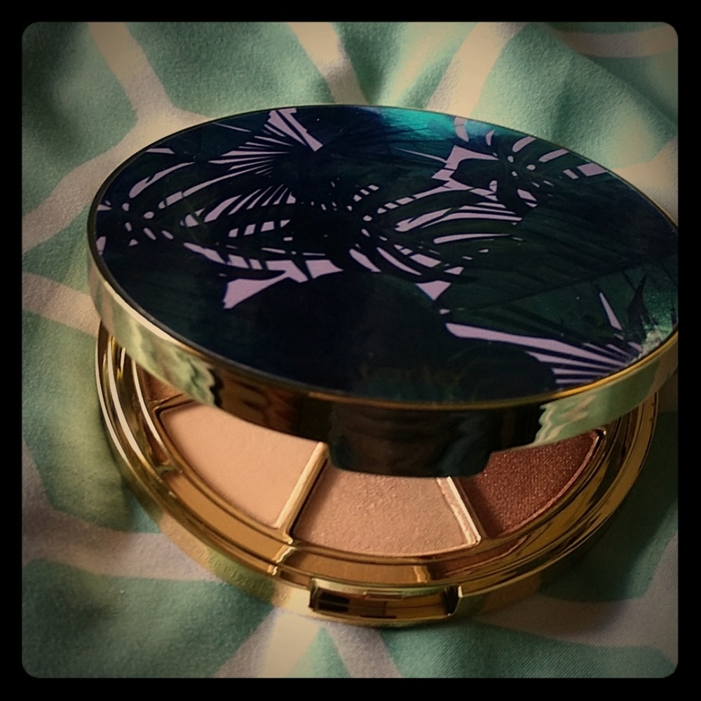 Tartte eyeshadow palette